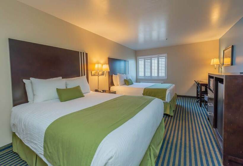 فندق Ocean Pacific Lodge