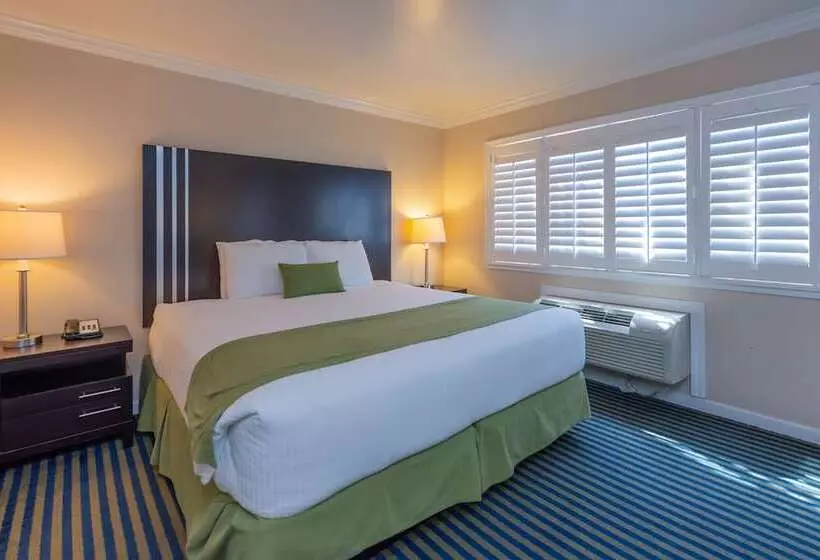 酒店 Ocean Pacific Lodge