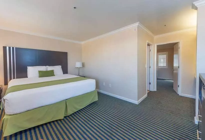 酒店 Ocean Pacific Lodge