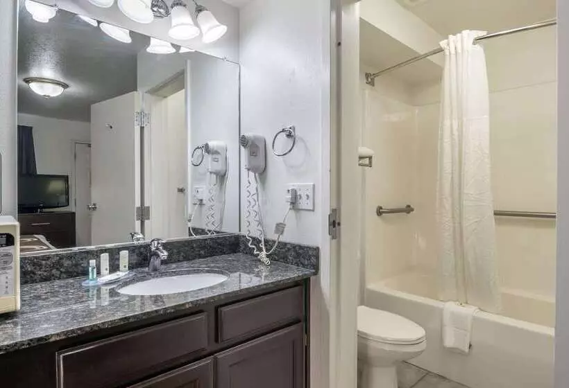 فندق Quality Inn Central Roseburg