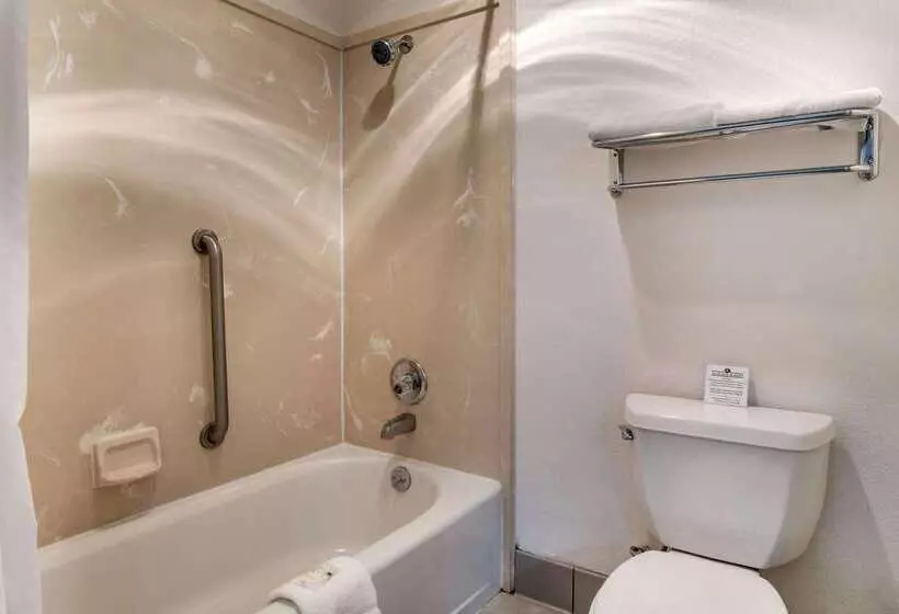 فندق Quality Inn Central Roseburg