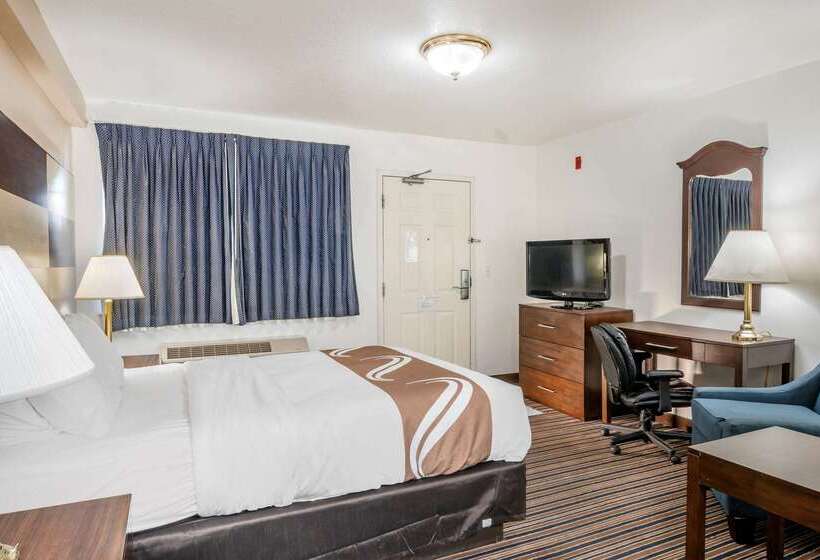 בית מלון כפרי Quality Inn Central Roseburg