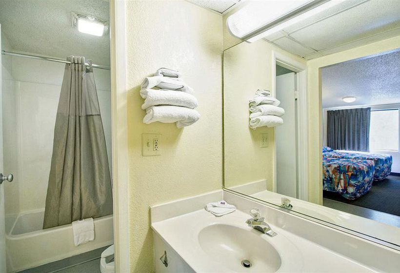 מוטל Amerivu Inn & Suites Extended Stay Aberdeen