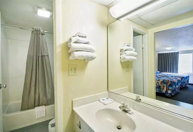 مُتل Amerivu Inn & Suites Extended Stay Aberdeen