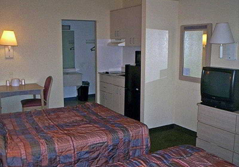 מוטל Amerivu Inn & Suites Extended Stay Aberdeen