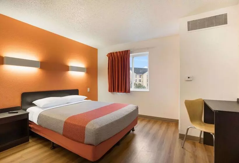 Motel 6orlando, Fl  International Dr