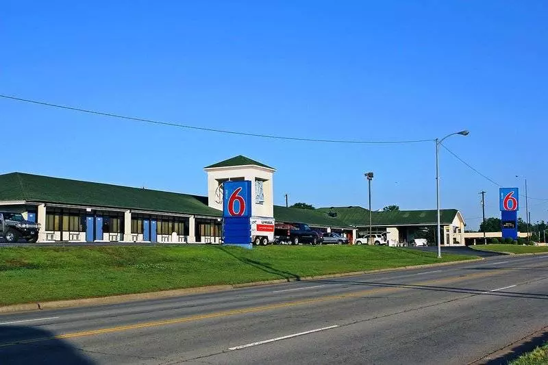 Motel 6sallisaw, Ok