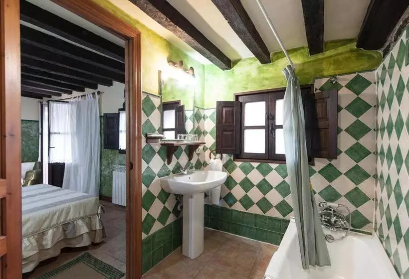 ベッドアンドブレックファースト Posada Rural Sierra De Ibio