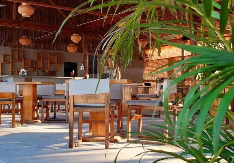 בית מלון כפרי The Secret Garden Koh Rong