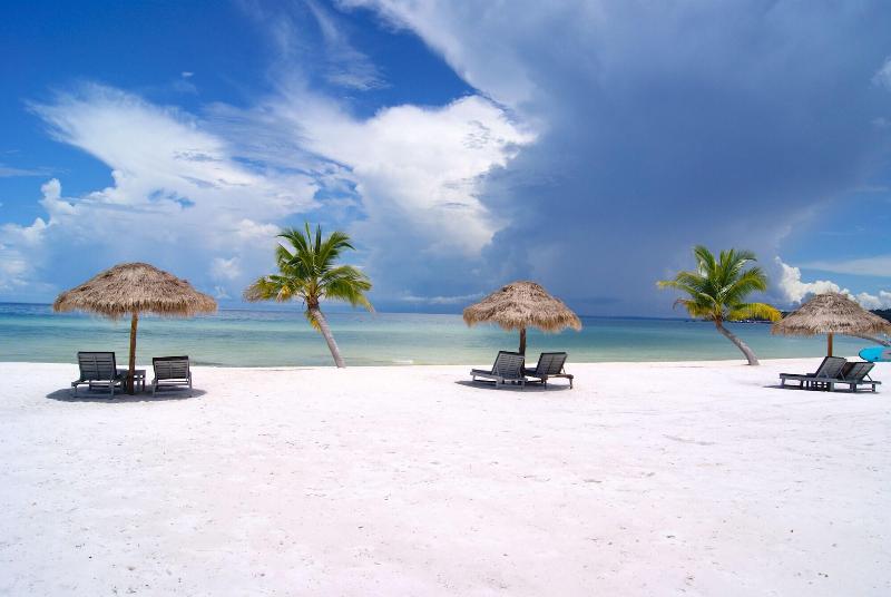 בית מלון כפרי The Secret Garden Koh Rong