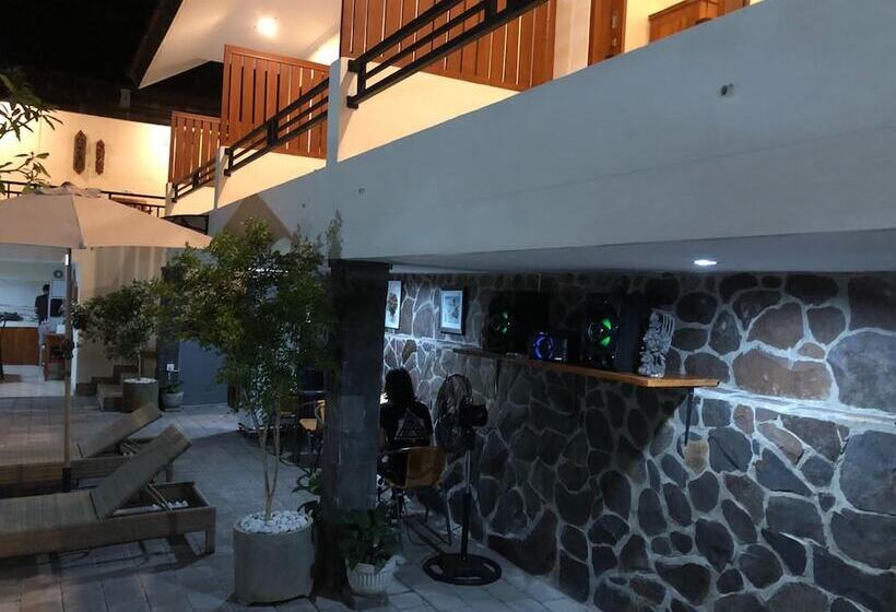 פנסיון Derose Guest House