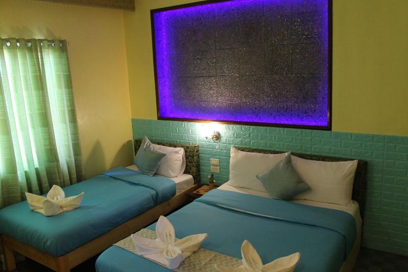 פנסיון Reddoorz At Kojie Guest House Moalboal