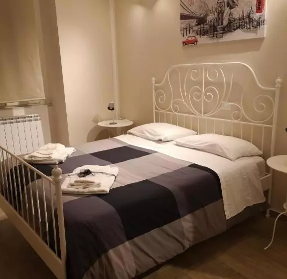 پانسیون Traiano Guest House