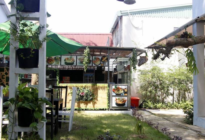 هاستل Pineapple