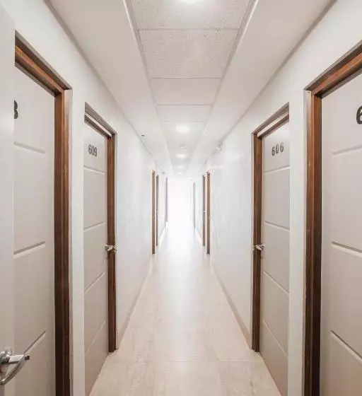 هتل Airport Inn Managua