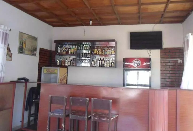 پانسیون Airport Luxury Motel