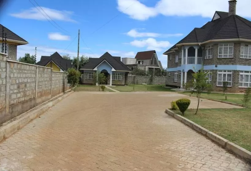 پانسیون Precious Homes