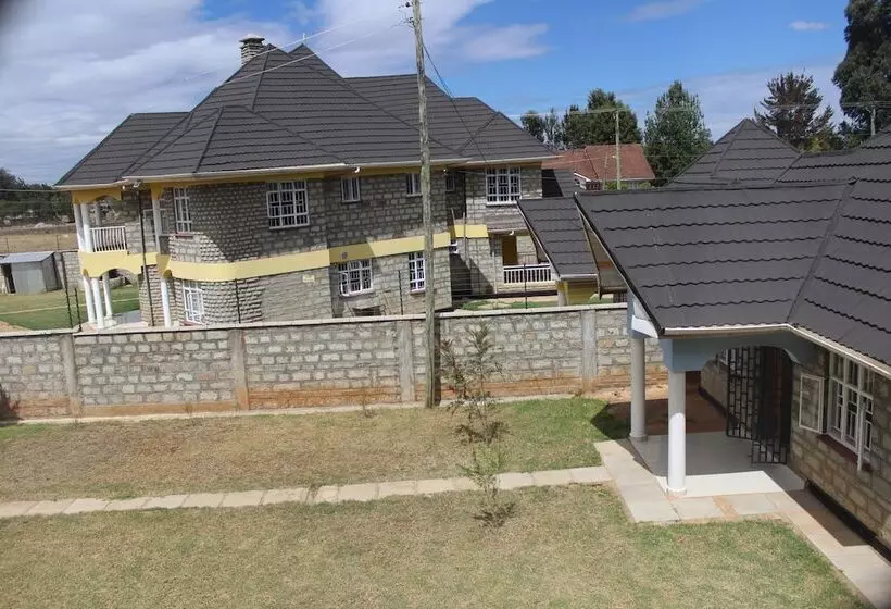 پانسیون Precious Homes