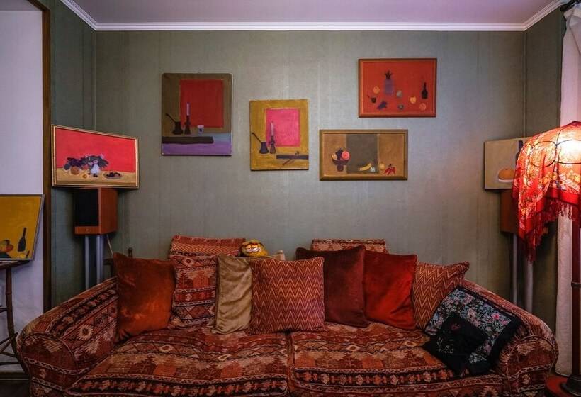 Prime Host Apartments On Smolenskaya