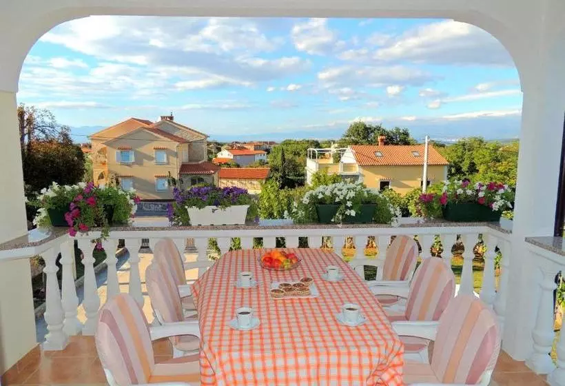 Apartment Danica