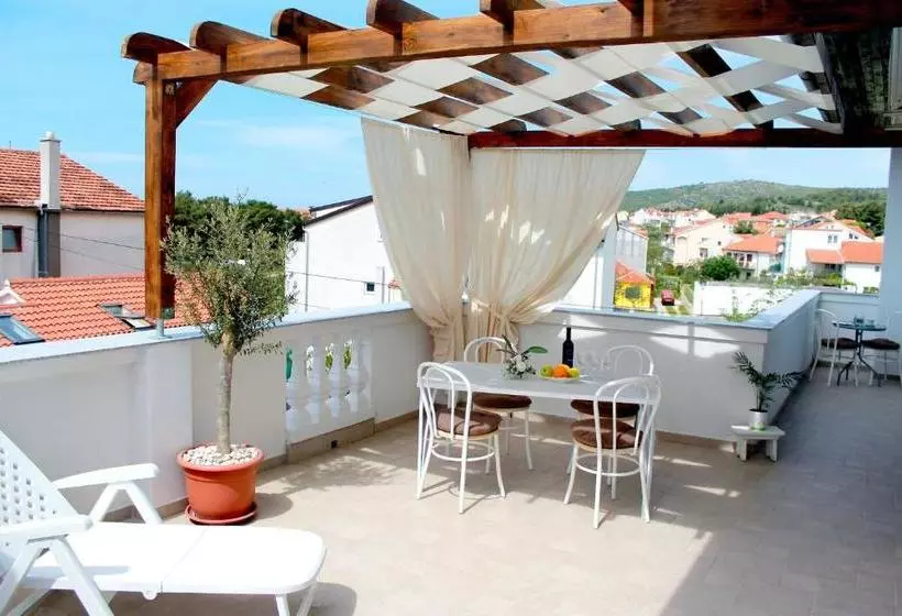 Apartments Antica
