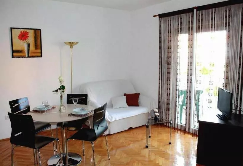 Apartments Antica