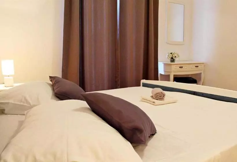 Apartments Antica