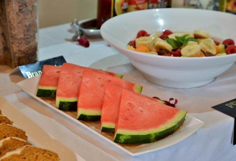 膳宿费 Indlovukazi Guesthouse