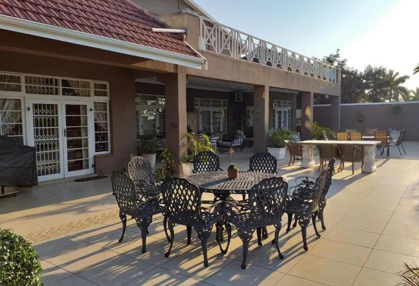 פנסיון Signature Guesthouse Florida