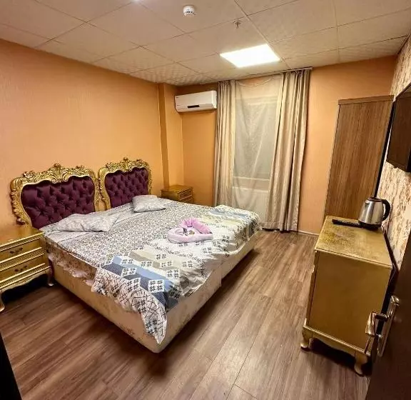 Retkeilymaja Camelli̇a