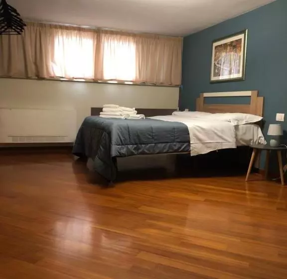 تختخواب و صبحانه La Dimora Degli Artisti