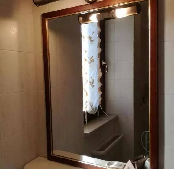 تختخواب و صبحانه La Dimora Degli Artisti