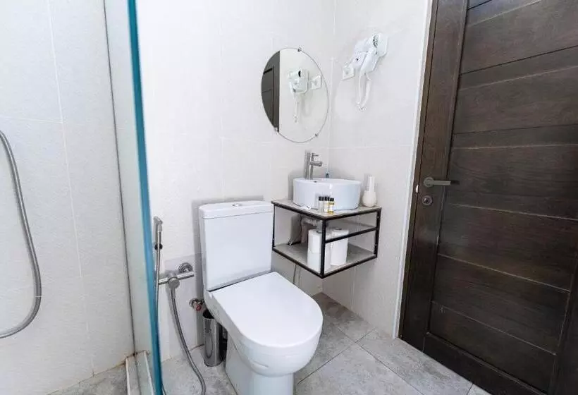 تختخواب و صبحانه Nuryan Hotel Yerevan