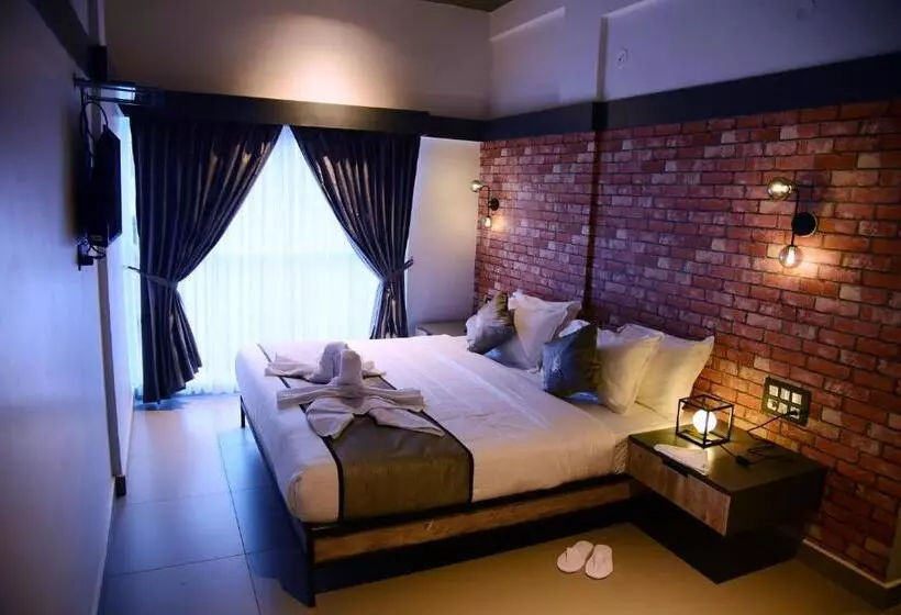 هتل Vits Select Kudro Destinn