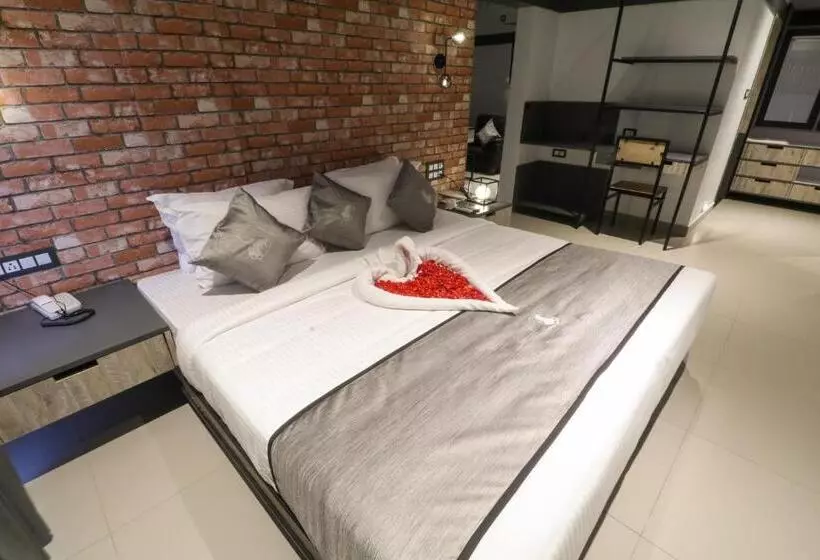 هتل Vits Select Kudro Destinn