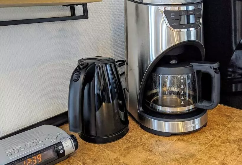 Kulukis Downtown Hostel