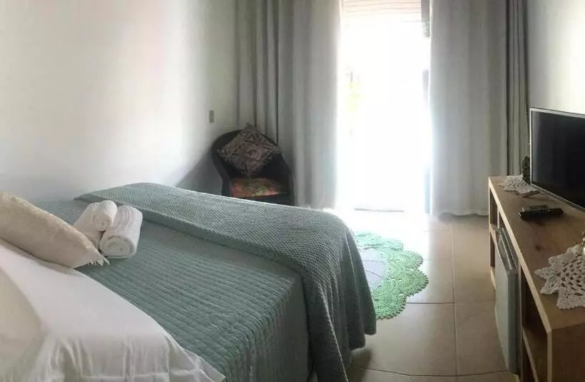 پانسیون Pousada Ilha Do Mel
