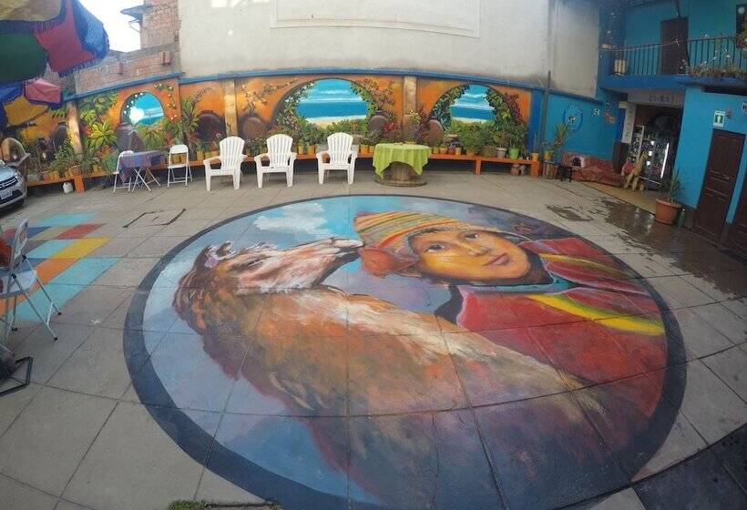 هاستل Hostal Florencia