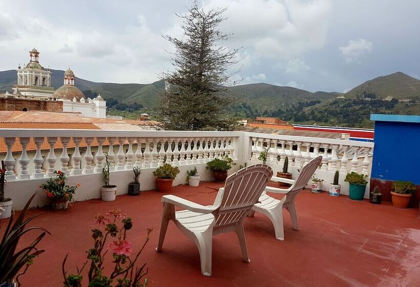 هاستل Hostal Florencia