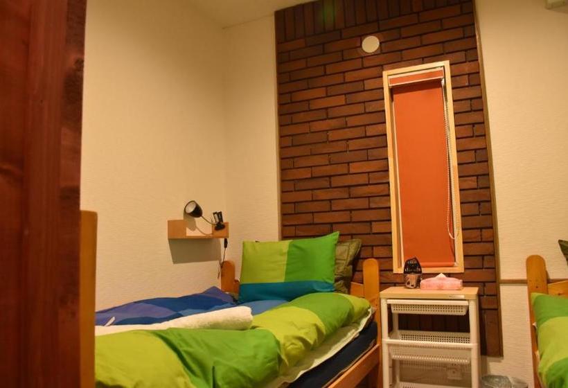 Hostel Niseko Hirafu Tsukushi