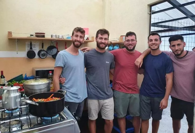 تختخواب و صبحانه Hostal Corazón De San Pedro