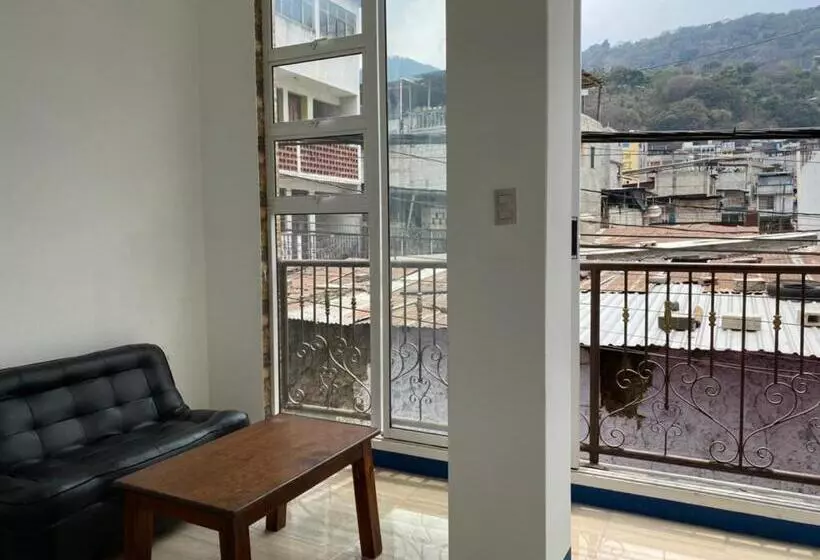 تختخواب و صبحانه Hostal Corazón De San Pedro