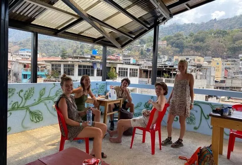 تختخواب و صبحانه Hostal Corazón De San Pedro