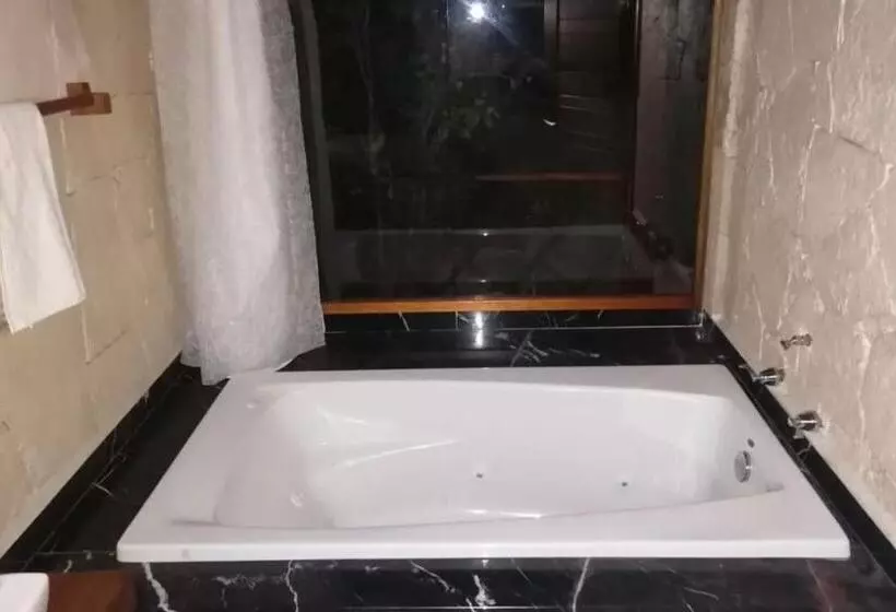 ホテル Cabañas La Finca 2