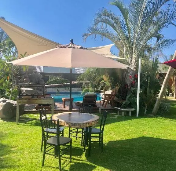 ホテル Cabañas La Finca 2