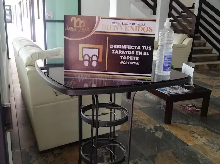 ホテル Los Portales Chignahuapan