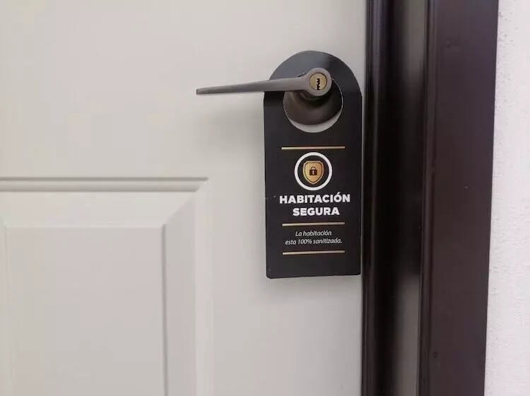 ホテル Los Portales Chignahuapan