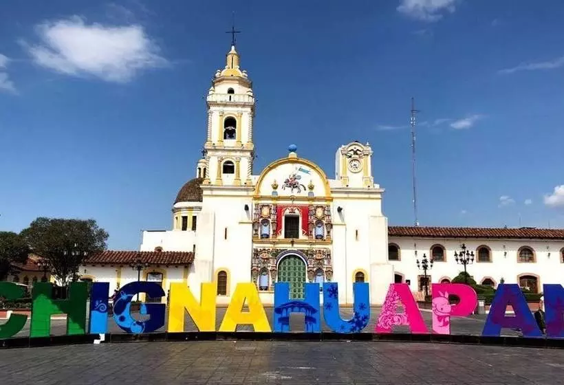 ホテル Los Portales Chignahuapan