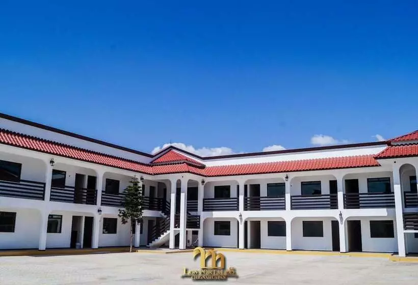 ホテル Los Portales Chignahuapan