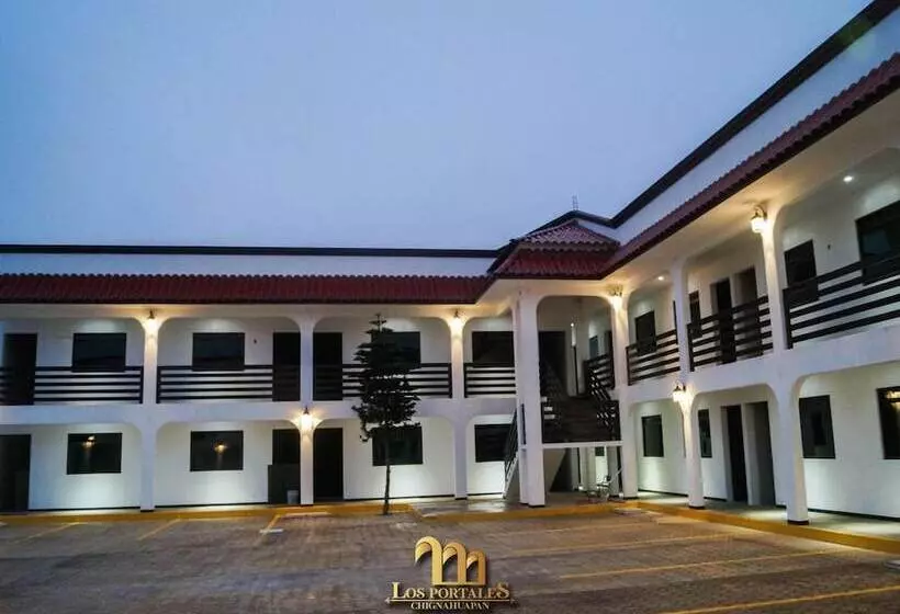 ホテル Los Portales Chignahuapan